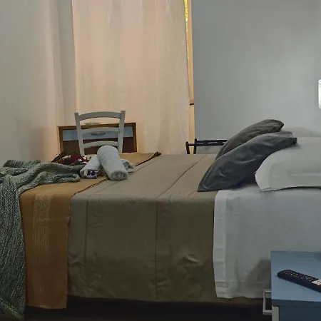 Bed & Breakfast A Due Passi Dal Mare 3*