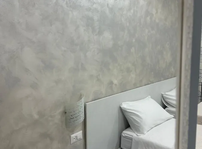 A Due Passi Dal Mare 住宿加早餐酒店 卡坦扎罗