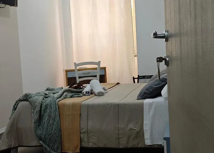 A Due Passi Dal Mare 住宿加早餐酒店 卡坦扎罗