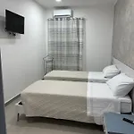 Bed & Breakfast A Due Passi Dal Mare 3*
