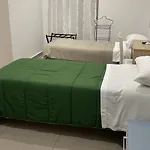 A Due Passi Dal Mare Bed & Breakfast