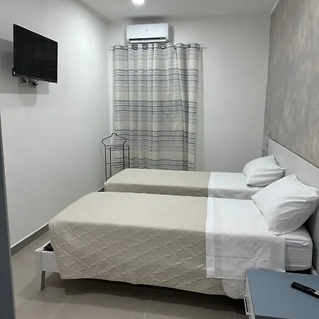 Bed & Breakfast A Due Passi Dal Mare 3*