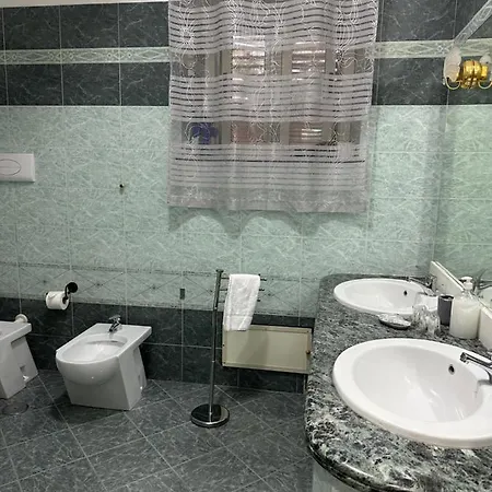 A Due Passi Dal Mare