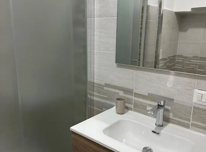 A Due Passi Dal Mare Καταντζάρο