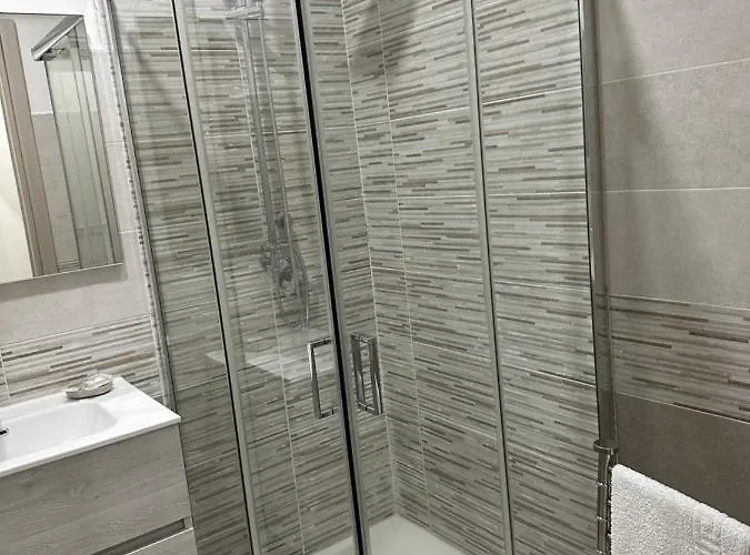 A Due Passi Dal Mare Bed and Breakfast 3*